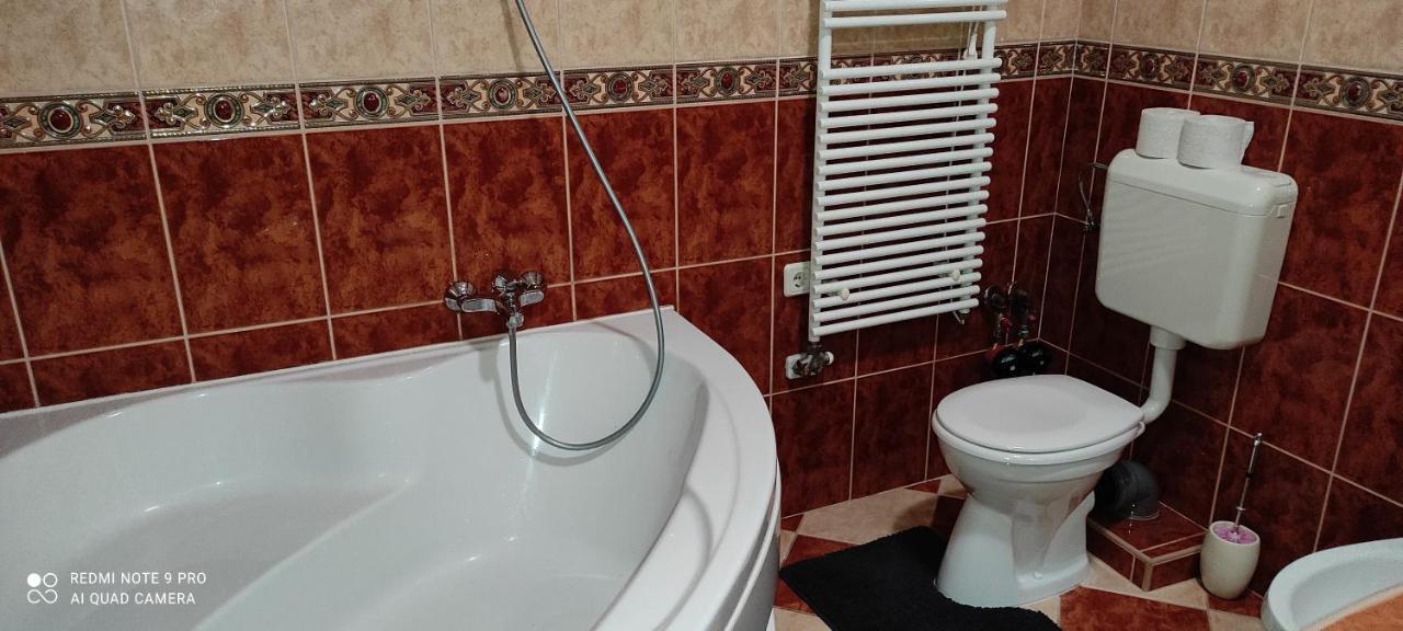Onebeach Apartman Siofok Bagian luar foto
