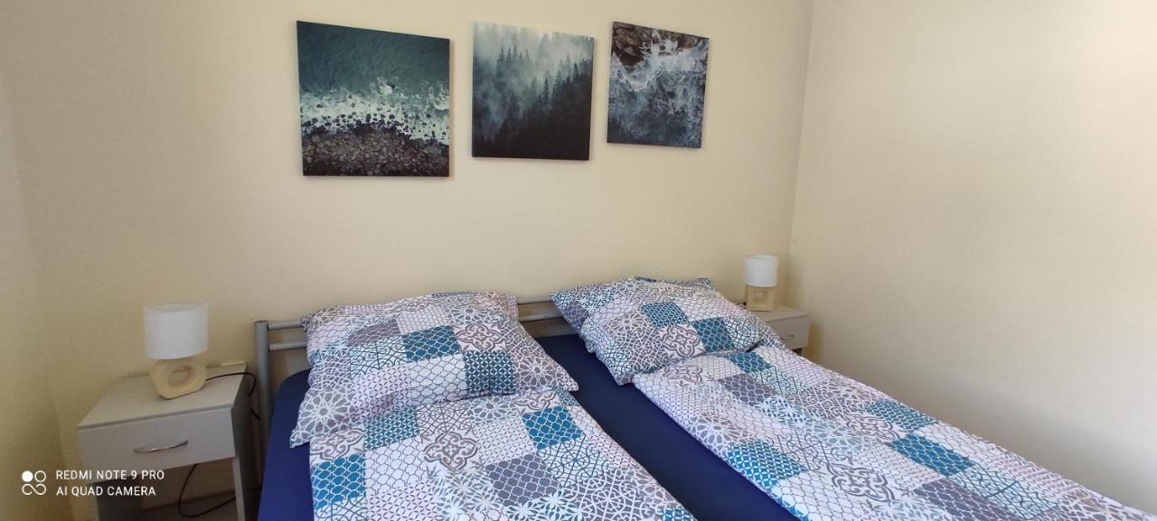 Onebeach Apartman Siofok Bagian luar foto