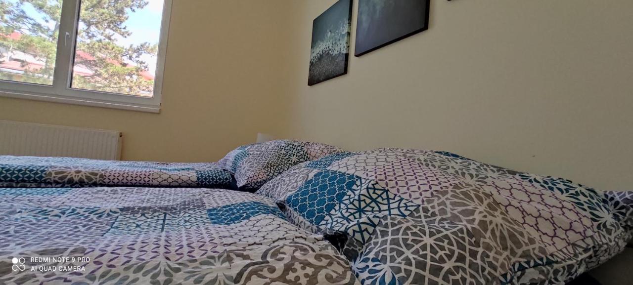 Onebeach Apartman Siofok Bagian luar foto